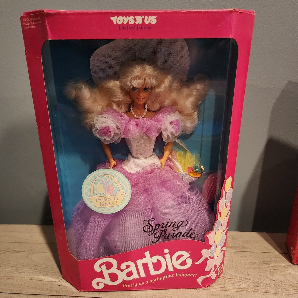 Vintage 1991 Spring Parade Barbie NIB